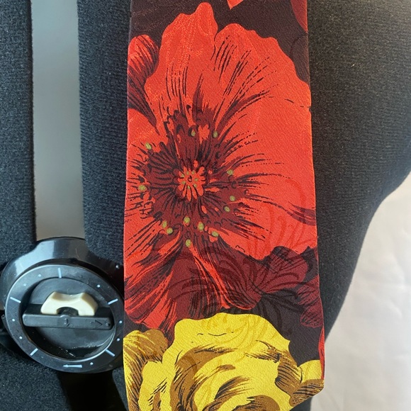 Andre Valentino New Ideas Floral Men's Tie 56in - Picture 5 of 6